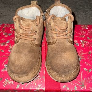 Size 10 Toddler Ugg boots